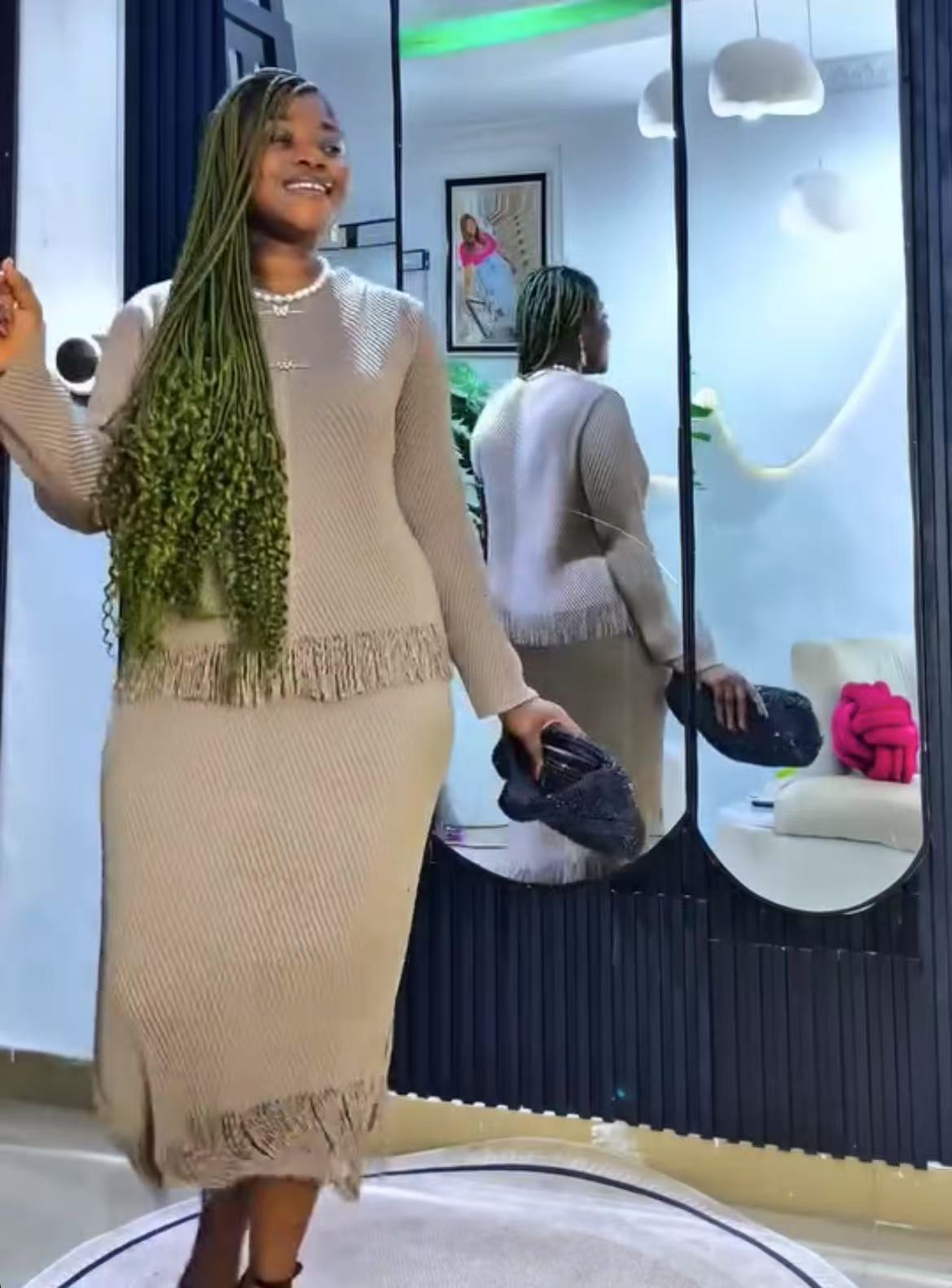 Miyake's New Dragon Scale Soli - Pencil Skirt Midi recension och pris