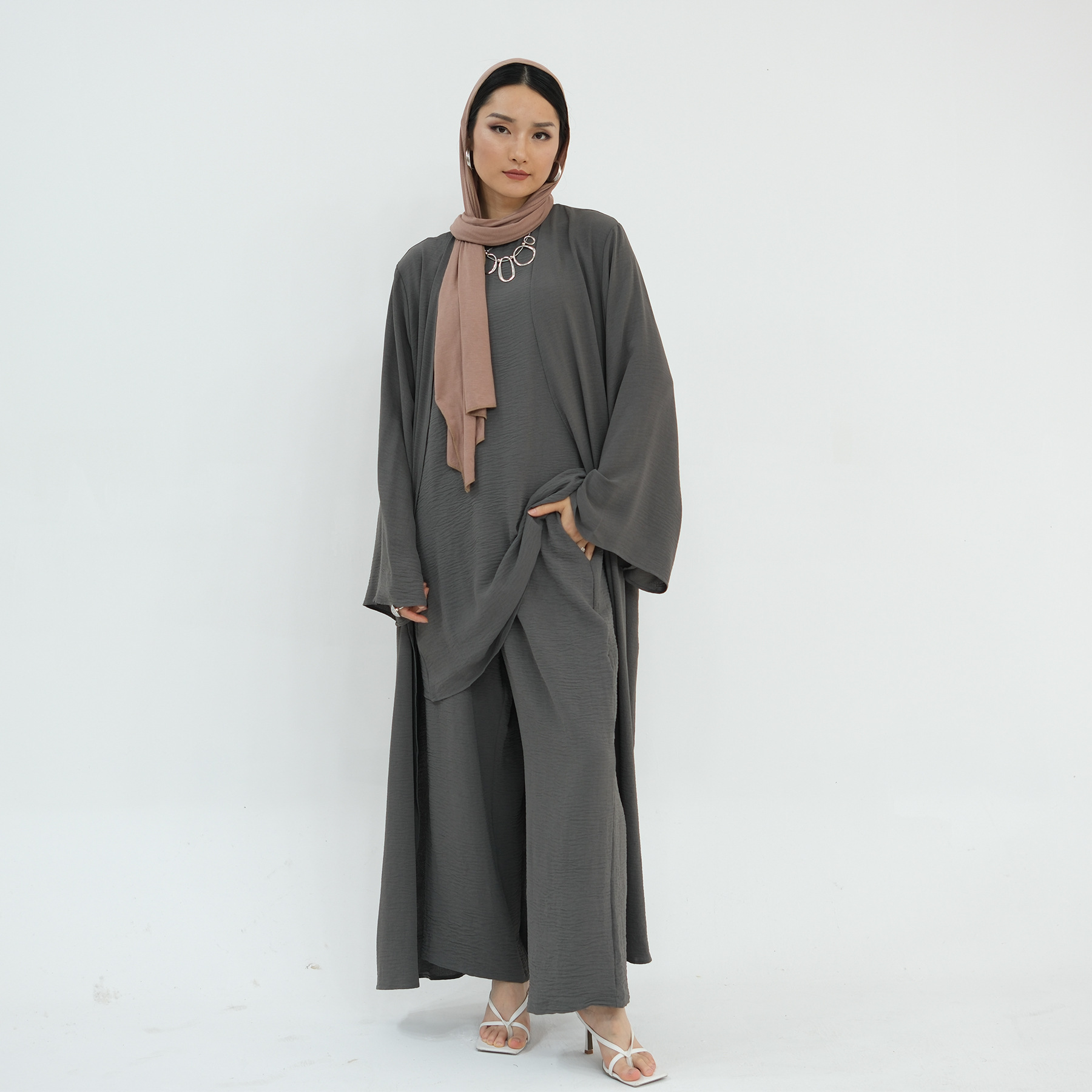 Authentic Set Contemporary Mon - Monochrome Suit Set recension och pris